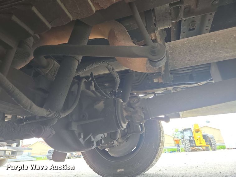 image for item EC4235 2016 Ford F550 Super Duty XL  utility / service truck