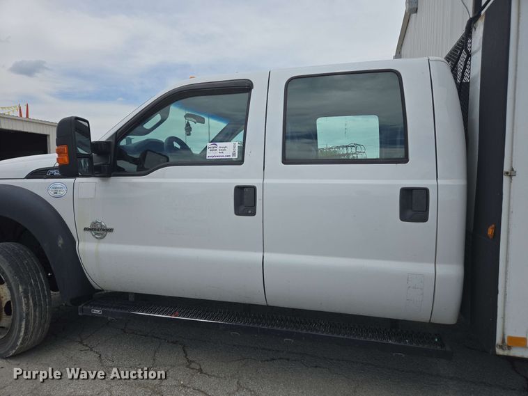 image for item EC4235 2016 Ford F550 Super Duty XL  utility / service truck