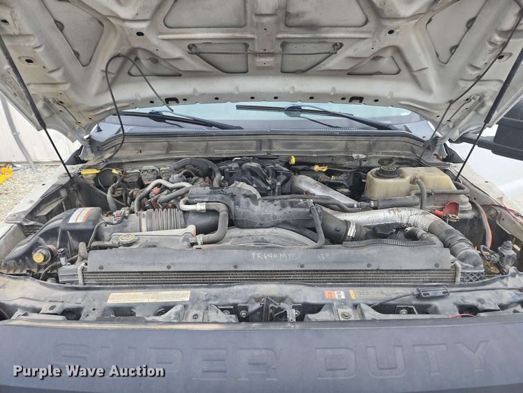 image for item EC4235 2016 Ford F550 Super Duty XL  utility / service truck