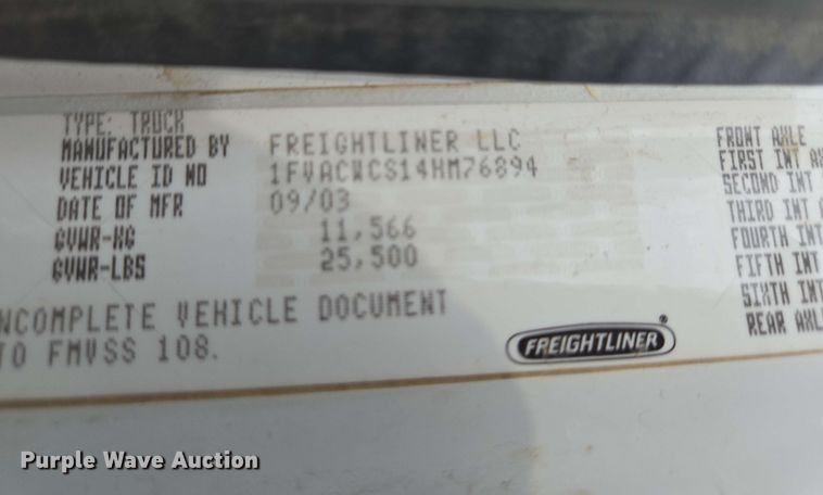 image for item EC4243 2004 Freightliner M2 106 utility / service truck