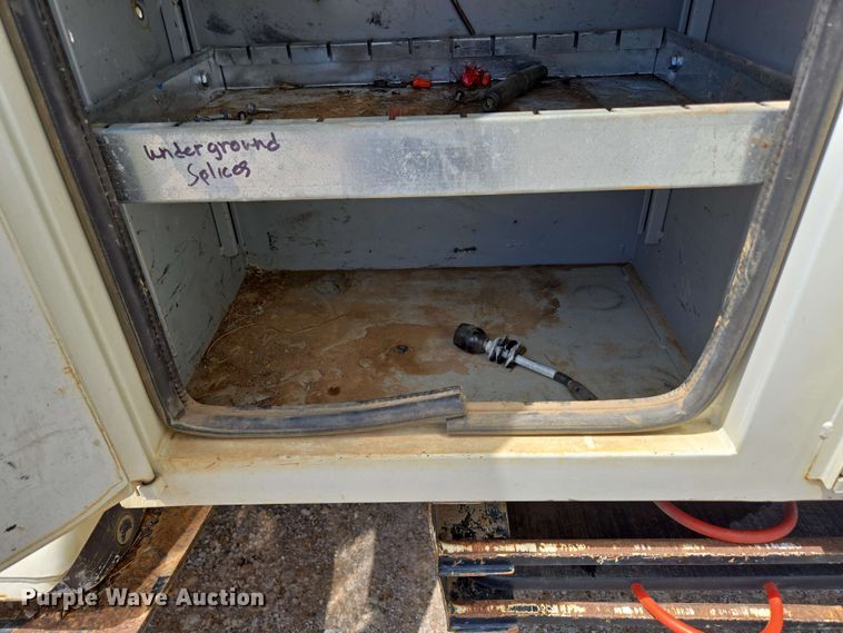 image for item ED1974 2015 Freightliner Business Class M2 digger derrick truck