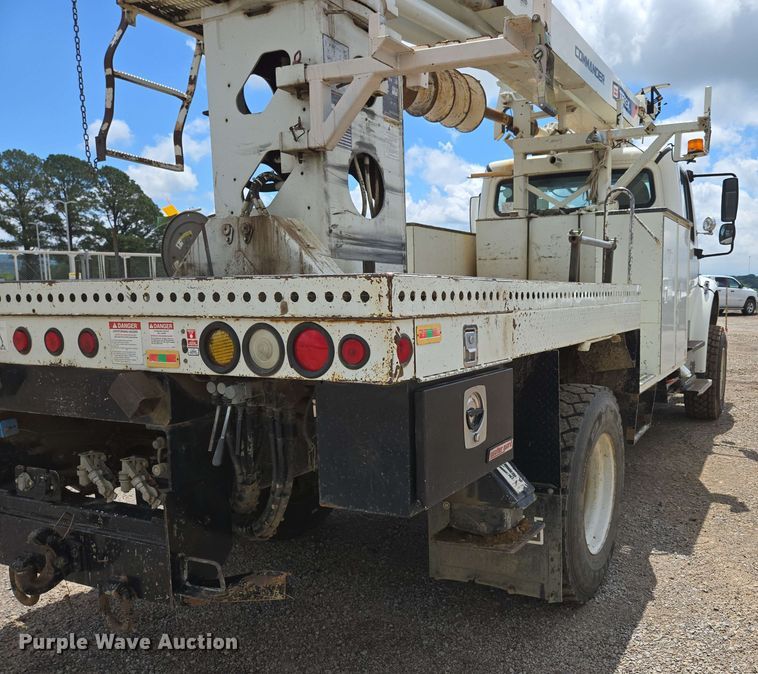 image for item ED1974 2015 Freightliner Business Class M2 digger derrick truck