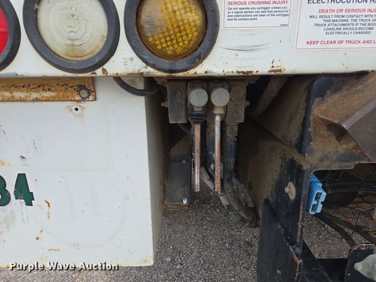 image for item ED1974 2015 Freightliner Business Class M2 digger derrick truck