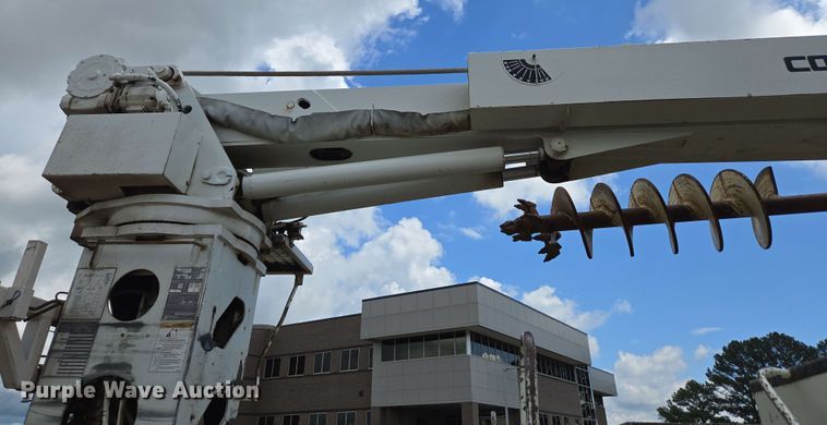 image for item ED1974 2015 Freightliner Business Class M2 digger derrick truck