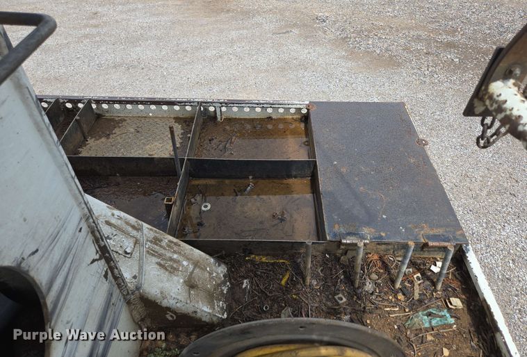 image for item ED1974 2015 Freightliner Business Class M2 digger derrick truck