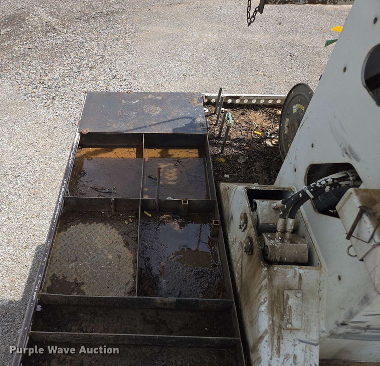 image for item ED1974 2015 Freightliner Business Class M2 digger derrick truck