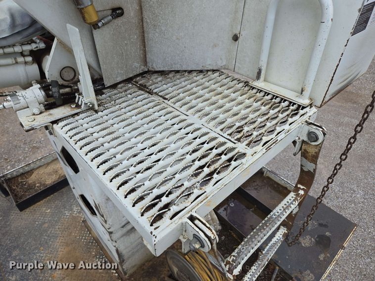 image for item ED1974 2015 Freightliner Business Class M2 digger derrick truck