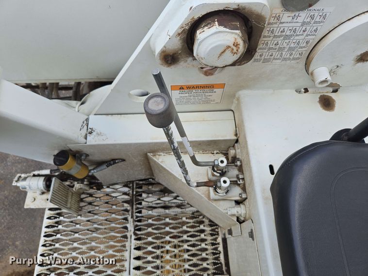 image for item ED1974 2015 Freightliner Business Class M2 digger derrick truck