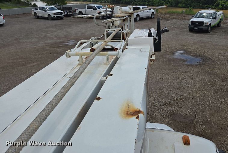 image for item ED1974 2015 Freightliner Business Class M2 digger derrick truck