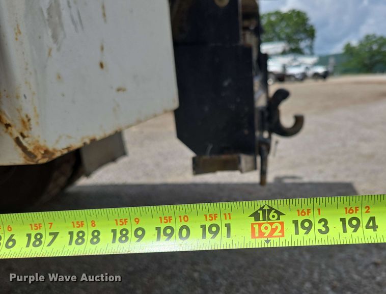 image for item ED1974 2015 Freightliner Business Class M2 digger derrick truck