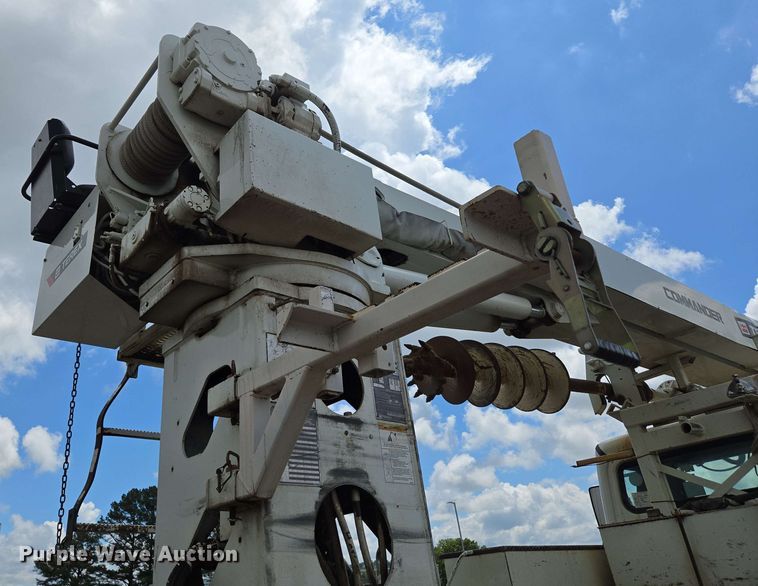 image for item ED1974 2015 Freightliner Business Class M2 digger derrick truck