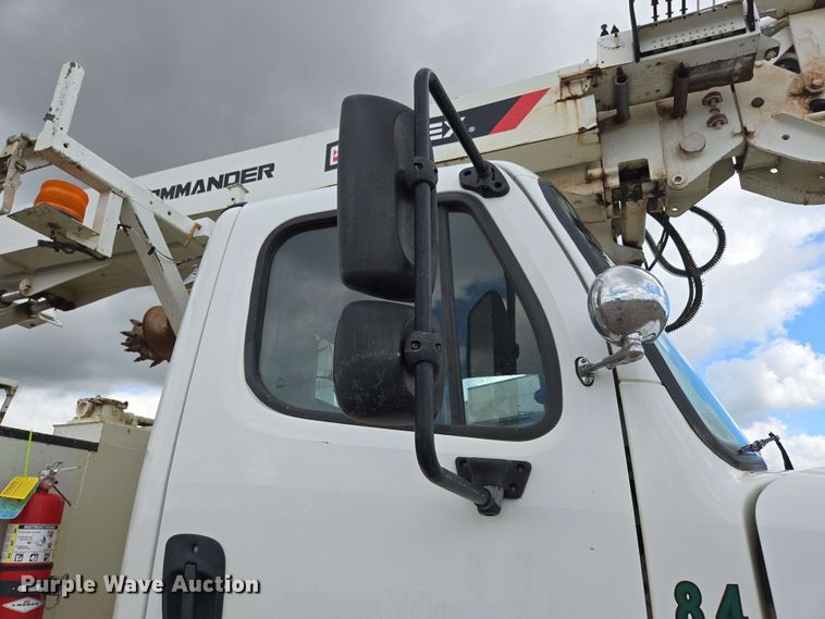 image for item ED1974 2015 Freightliner Business Class M2 digger derrick truck