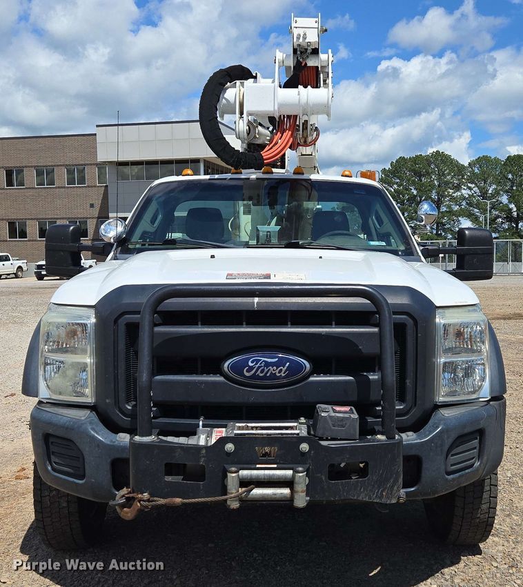 image for item ED1977 2015 Ford F550 Super Duty XL bucket truck
