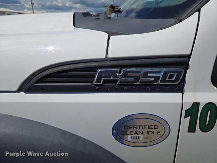 image for item ED1977 2015 Ford F550 Super Duty XL bucket truck