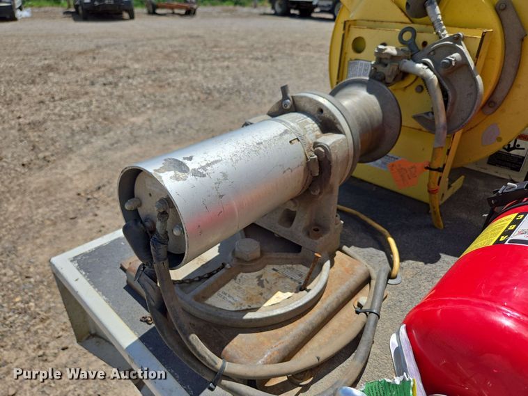 image for item ED1977 2015 Ford F550 Super Duty XL bucket truck