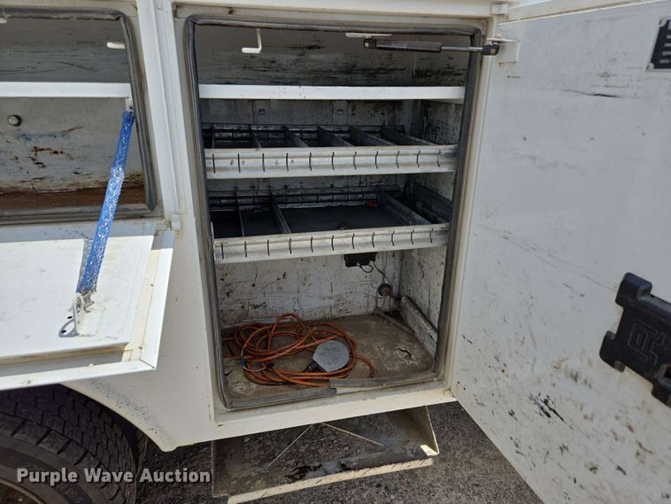 image for item ED1977 2015 Ford F550 Super Duty XL bucket truck