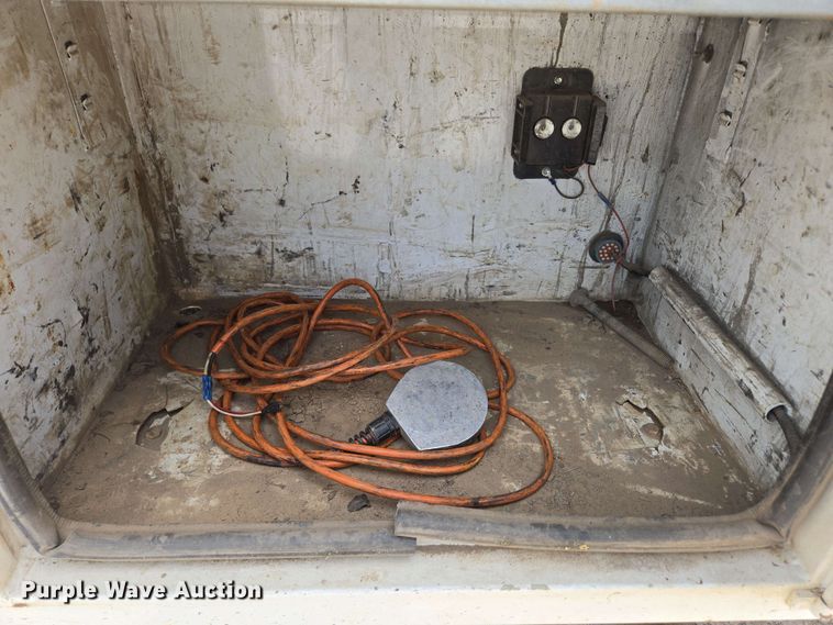 image for item ED1977 2015 Ford F550 Super Duty XL bucket truck