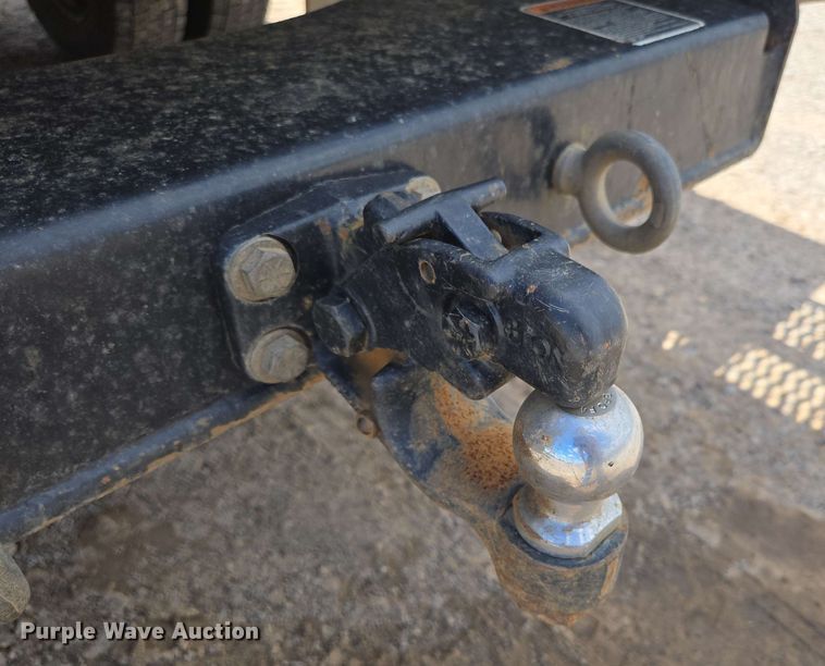 image for item ED1977 2015 Ford F550 Super Duty XL bucket truck