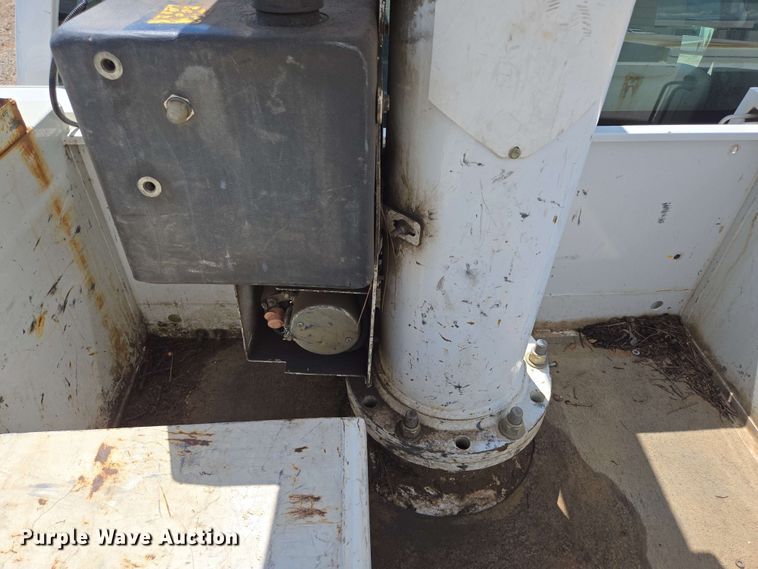 image for item ED1977 2015 Ford F550 Super Duty XL bucket truck