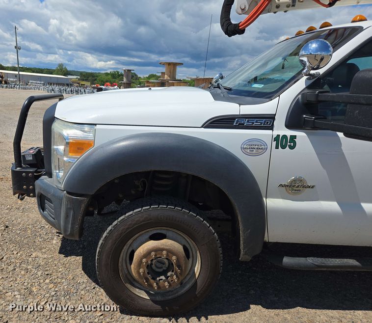 image for item ED1977 2015 Ford F550 Super Duty XL bucket truck