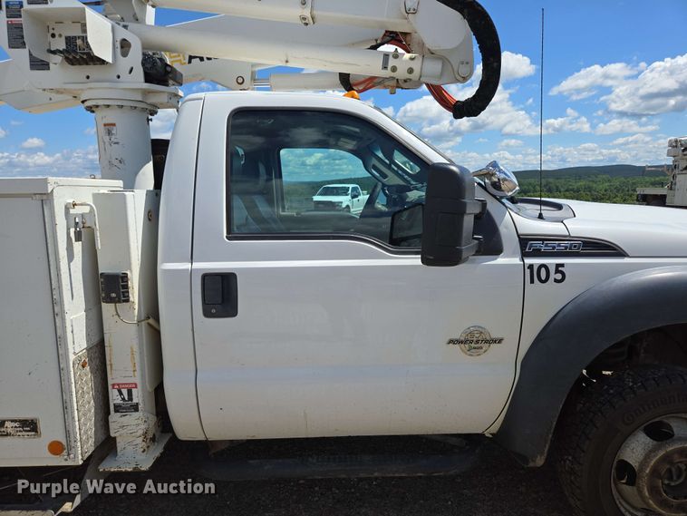 image for item ED1977 2015 Ford F550 Super Duty XL bucket truck