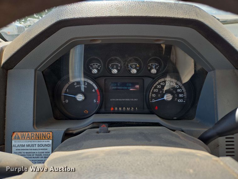 image for item ED1977 2015 Ford F550 Super Duty XL bucket truck