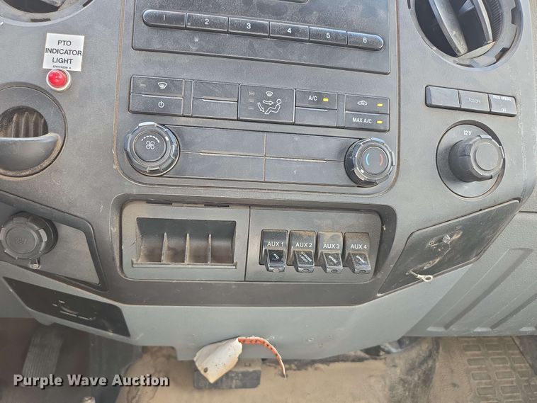 image for item ED1977 2015 Ford F550 Super Duty XL bucket truck