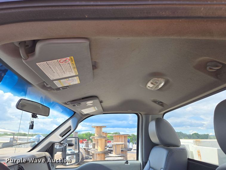 image for item ED1977 2015 Ford F550 Super Duty XL bucket truck