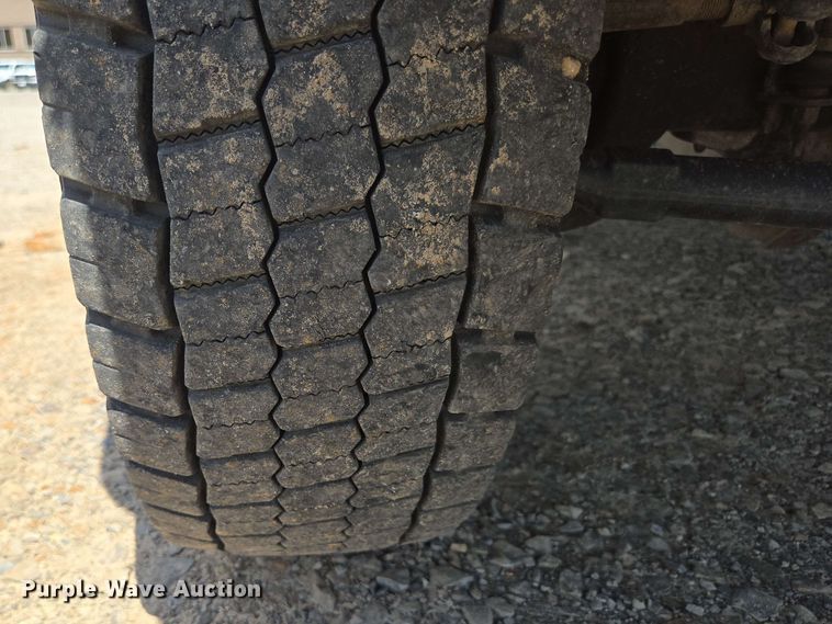 image for item ED1977 2015 Ford F550 Super Duty XL bucket truck