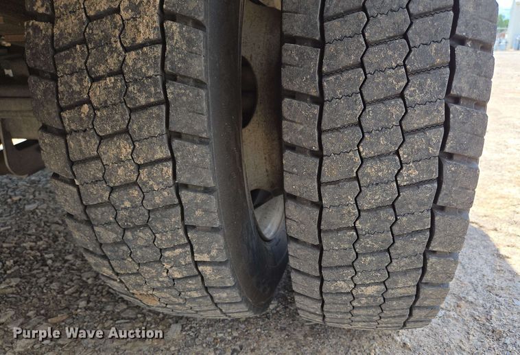 image for item ED1977 2015 Ford F550 Super Duty XL bucket truck