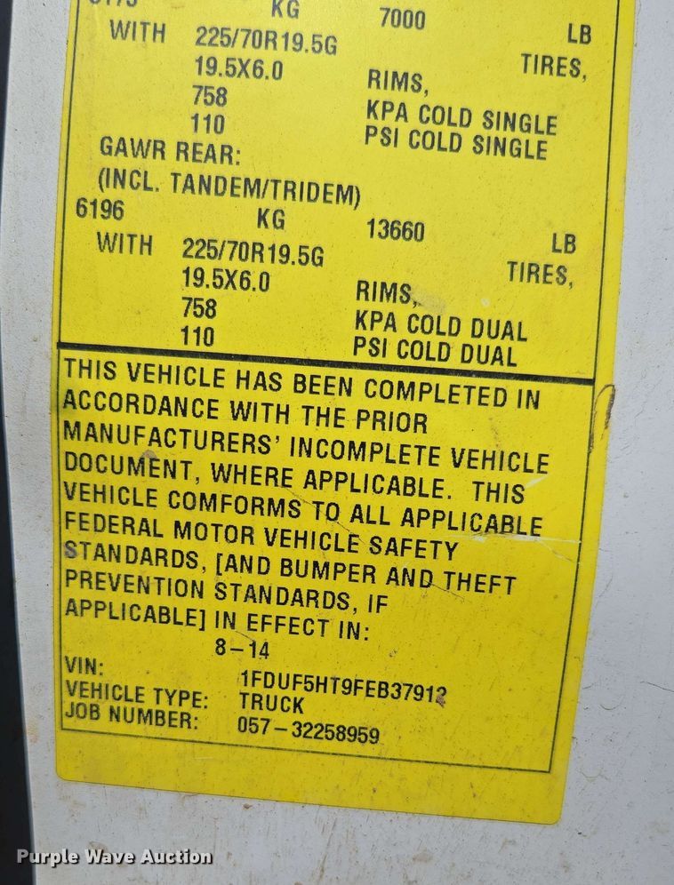 image for item ED1977 2015 Ford F550 Super Duty XL bucket truck