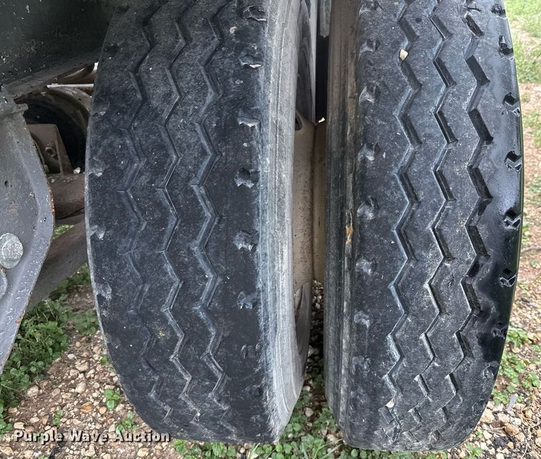 image for item ED5616 1996 Cali 34HSD side dump trailer