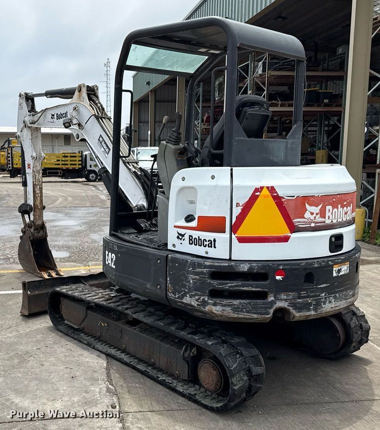 image for item ED5618 2016 Bobcat E42 mini excavator
