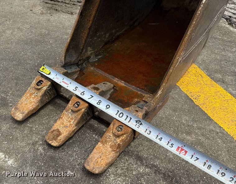 image for item ED5618 2016 Bobcat E42 mini excavator