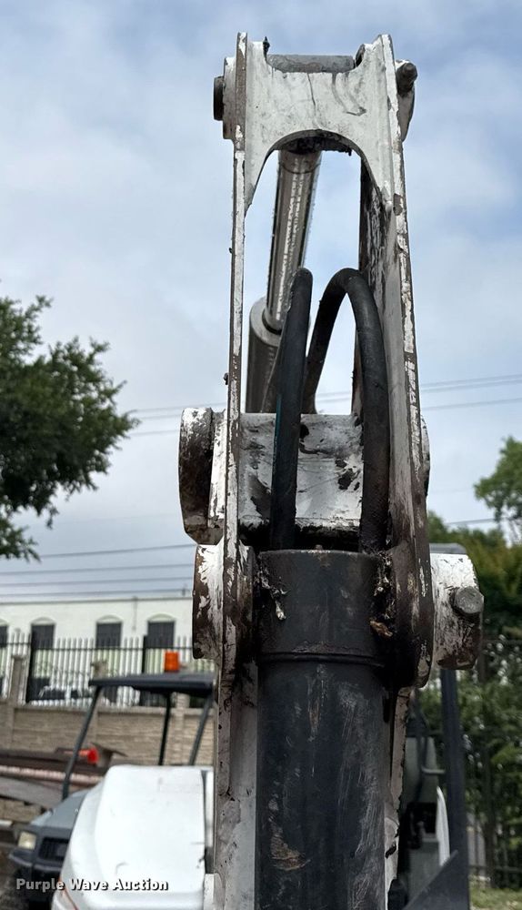 image for item ED5618 2016 Bobcat E42 mini excavator