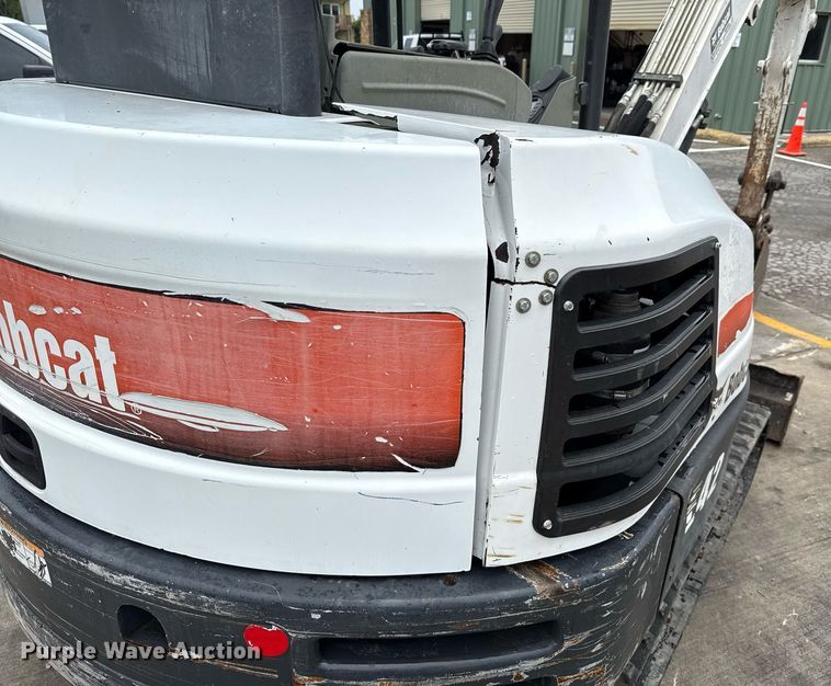 image for item ED5618 2016 Bobcat E42 mini excavator