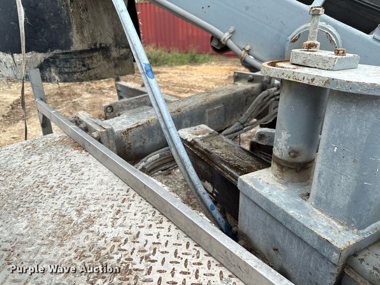 image for item ED5619 1996 Power Curber 5500-B curb machine