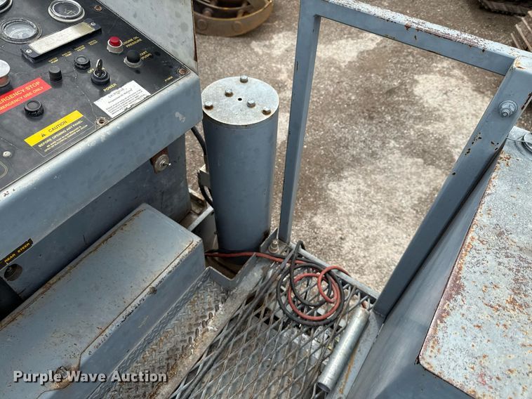 image for item ED5619 1996 Power Curber 5500-B curb machine