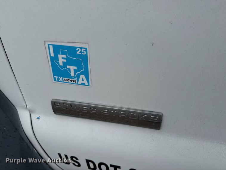 image for item ED5623 2007 Ford F550 Super Duty XL bucket truck