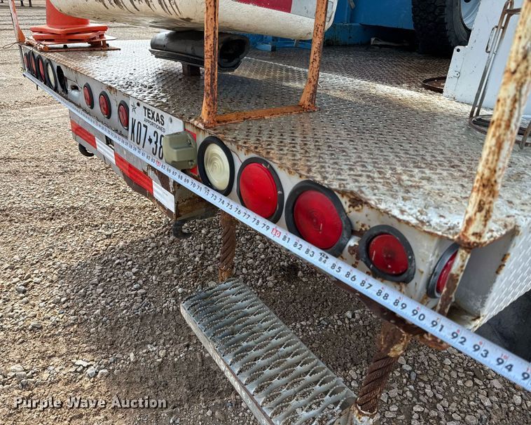 image for item ED5623 2007 Ford F550 Super Duty XL bucket truck