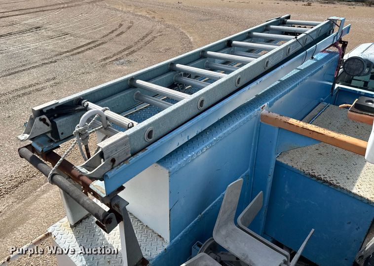 image for item ED5623 2007 Ford F550 Super Duty XL bucket truck