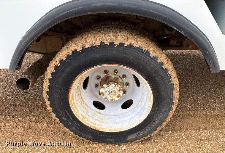 image for item ED5623 2007 Ford F550 Super Duty XL bucket truck