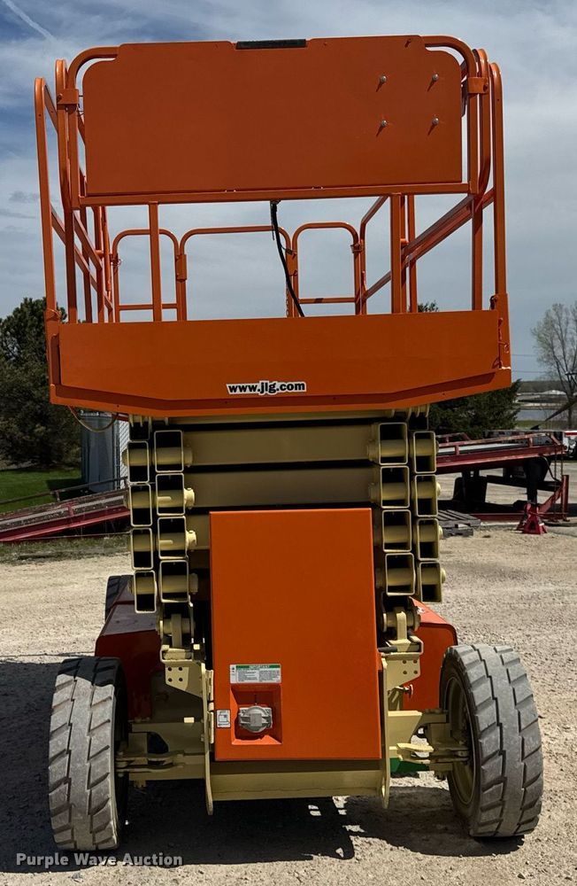 image for item EF1977 2015 JLG 4069LE scissor lift