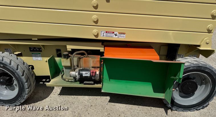 image for item EF1977 2015 JLG 4069LE scissor lift