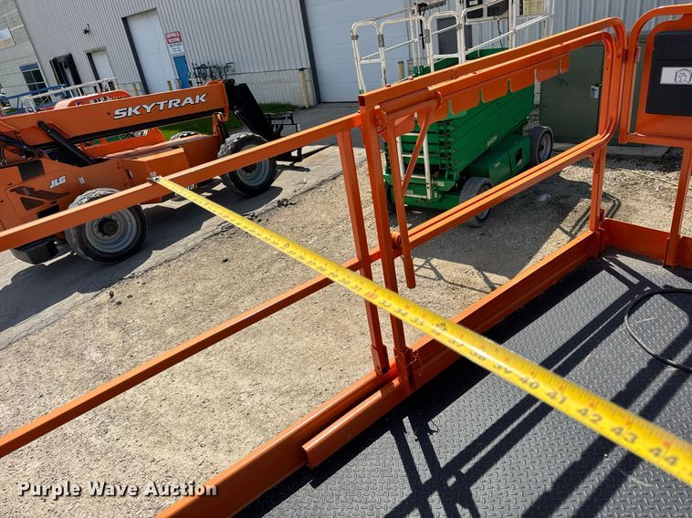 image for item EF1977 2015 JLG 4069LE scissor lift