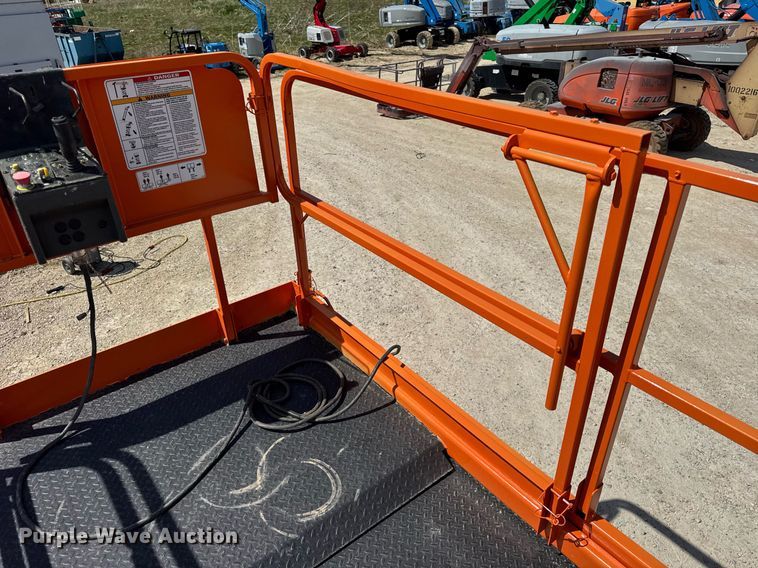 image for item EF1977 2015 JLG 4069LE scissor lift