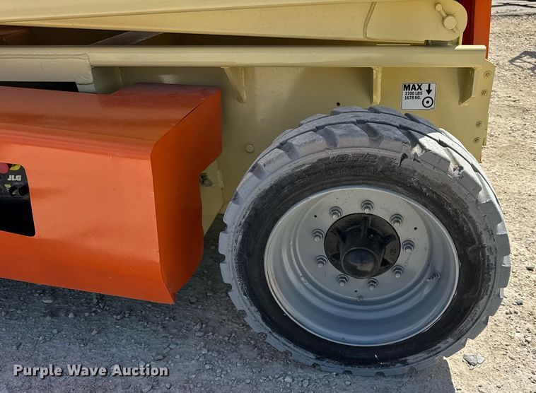 image for item EF1977 2015 JLG 4069LE scissor lift