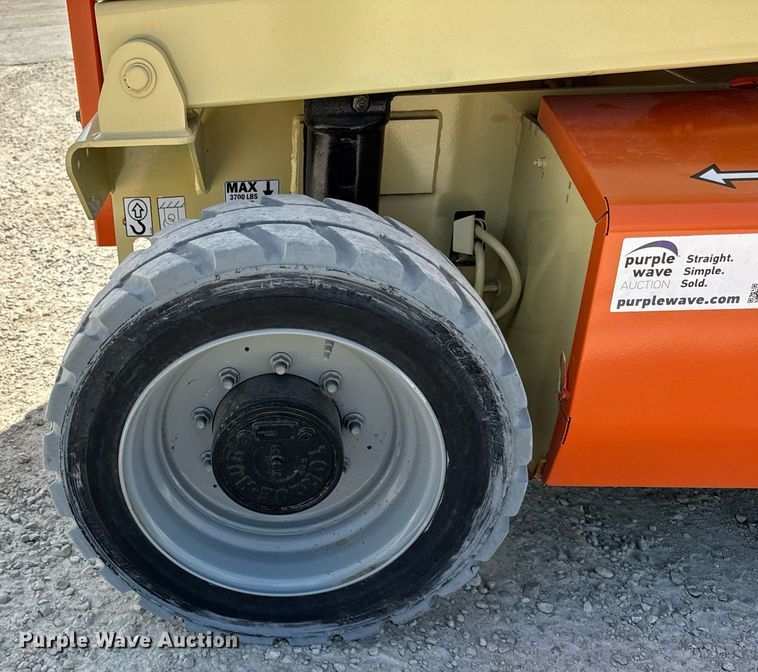 image for item EF1977 2015 JLG 4069LE scissor lift