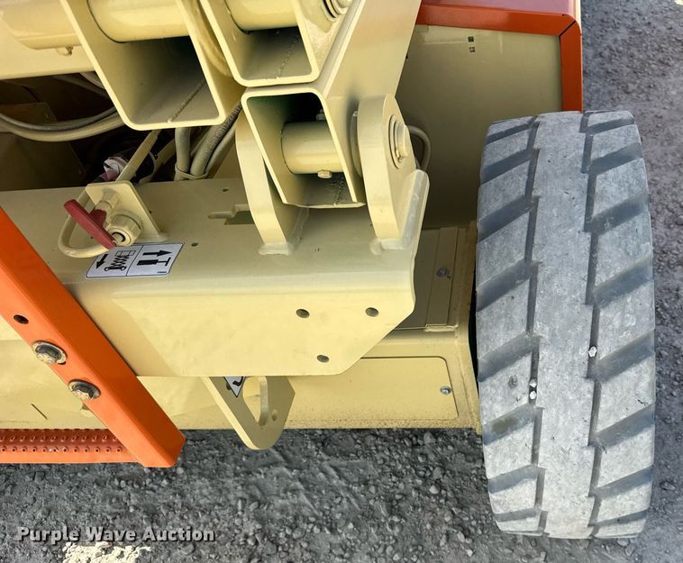 image for item EF1977 2015 JLG 4069LE scissor lift