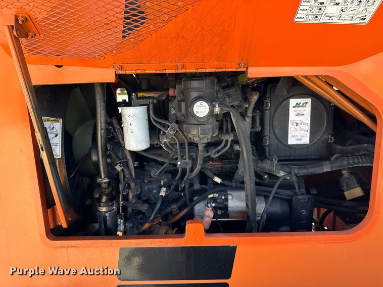 image for item EF1978 2015 JLG Skytrak 6042 telehandler